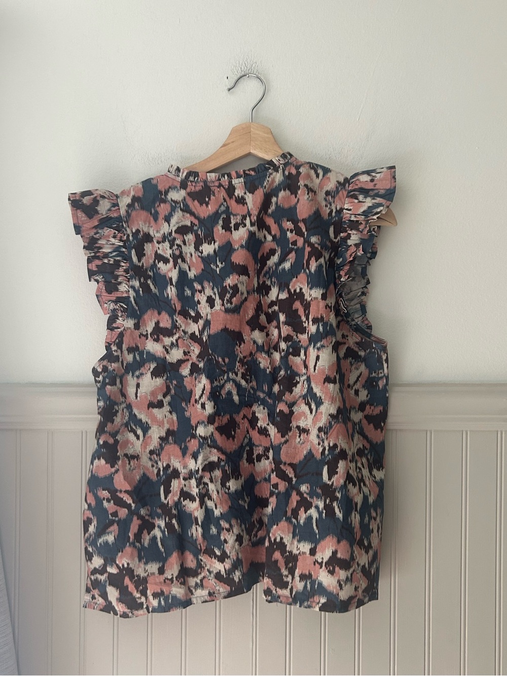 Cleobella Maritza Blouse Le Jules Large Ruffle Cap Sleeve Blouse Organic Cotton - Picture 8 of 10